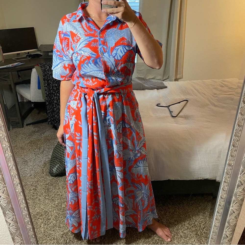 Silk shirtdress, full flowy skirt and belt tie